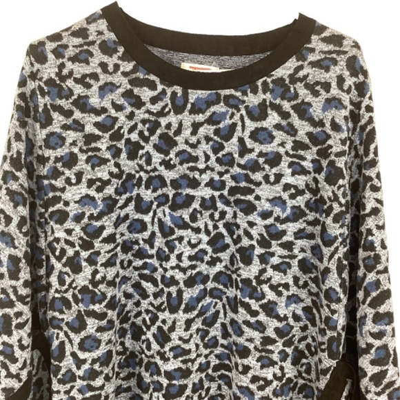 Tyler Boe Blue‎ Gray Black Fergie Ponch Fringe Size XS/S Soft Sweater Pullover - Picture 2 of 10